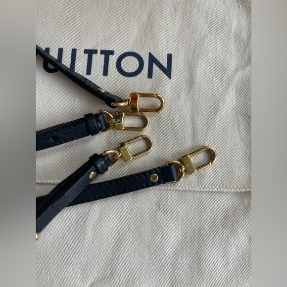 Louis Vuitton Palm Springs Mini Backpack in Monogram M41562 - Picture 11 of 13